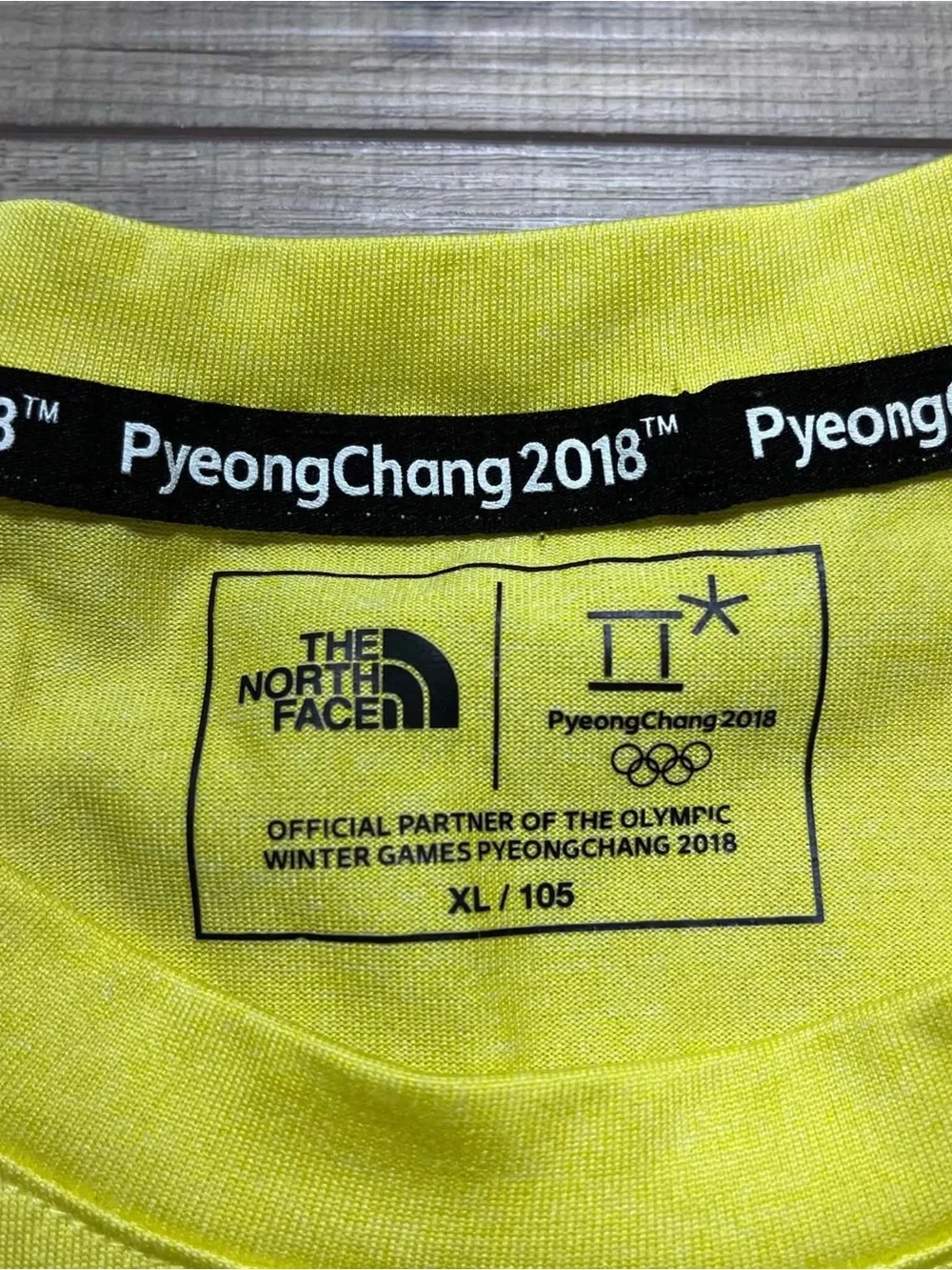 The North Face Unisex Pyeong Chang 2018 Winter Olympics Short Sleeve Shirt XL